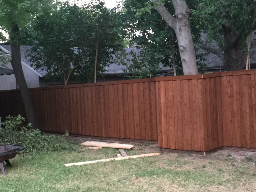 Five Indications that It's Time for a New Wooden Fence