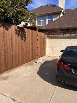 vertical slat fence