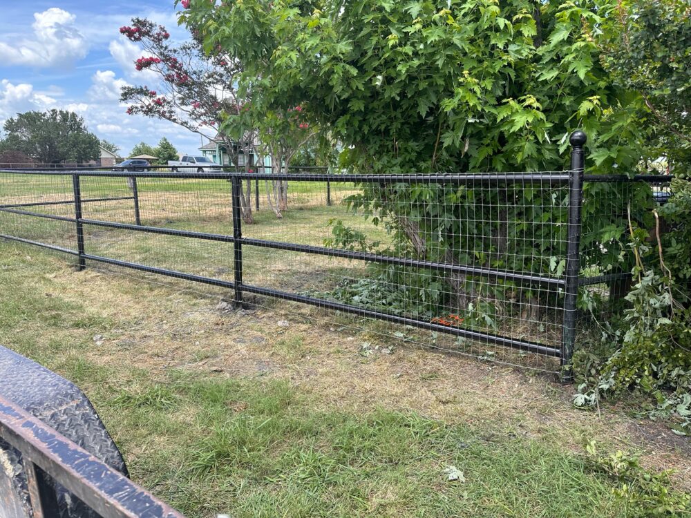 commercial chain link fence